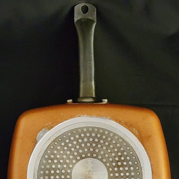 Copper Chef 9.5" Square Skillet/Frying Pan Non-Stick with Vented Lid - Picture 5 of 12